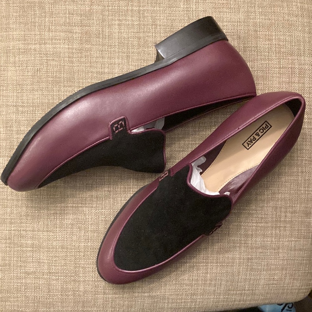 Pic and pay loafers